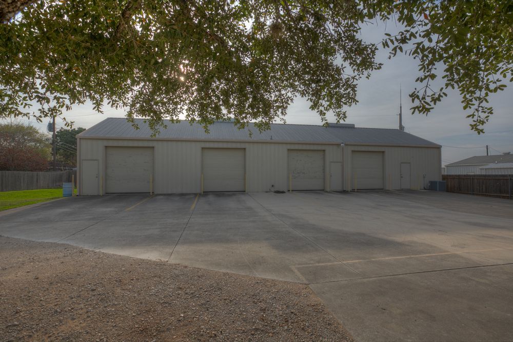 Office For Sale: 2461 Loop 337, New Braunfels, TX 78130